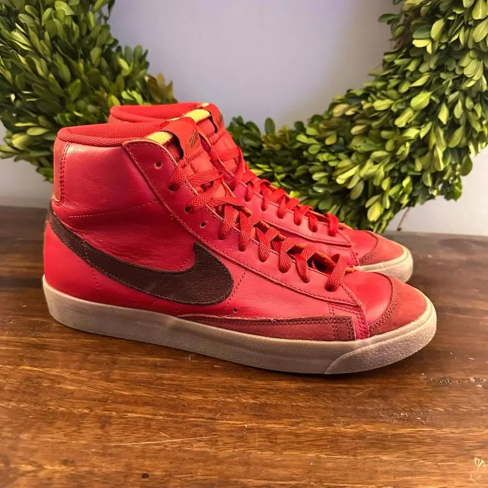 Nike Blazer Mid 77 Layers‎ of Love Sneakers 9.5